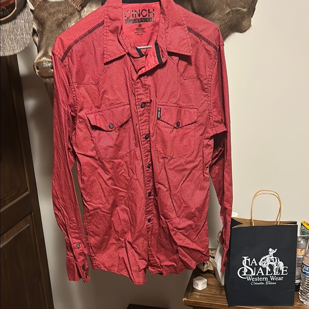 Cinch Red Button-Up Shirt